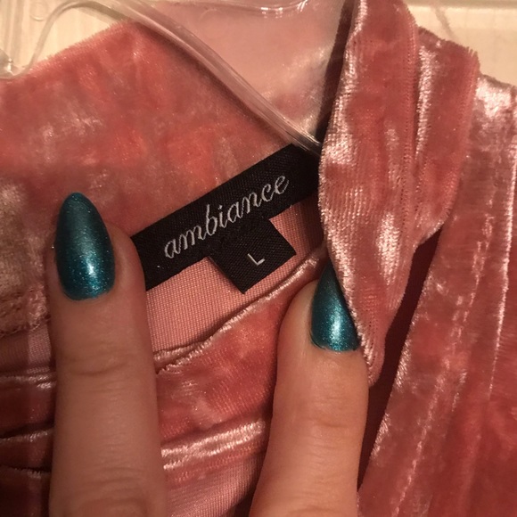 Valentine 💘 Pink Crushed Velvet Dress - Picture 5 of 6